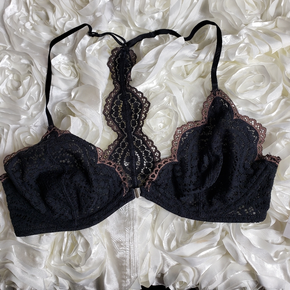 NWOT lot of 5 bras AERIE, FREE PEOPLE msrp $120 - Picture 2 of 7